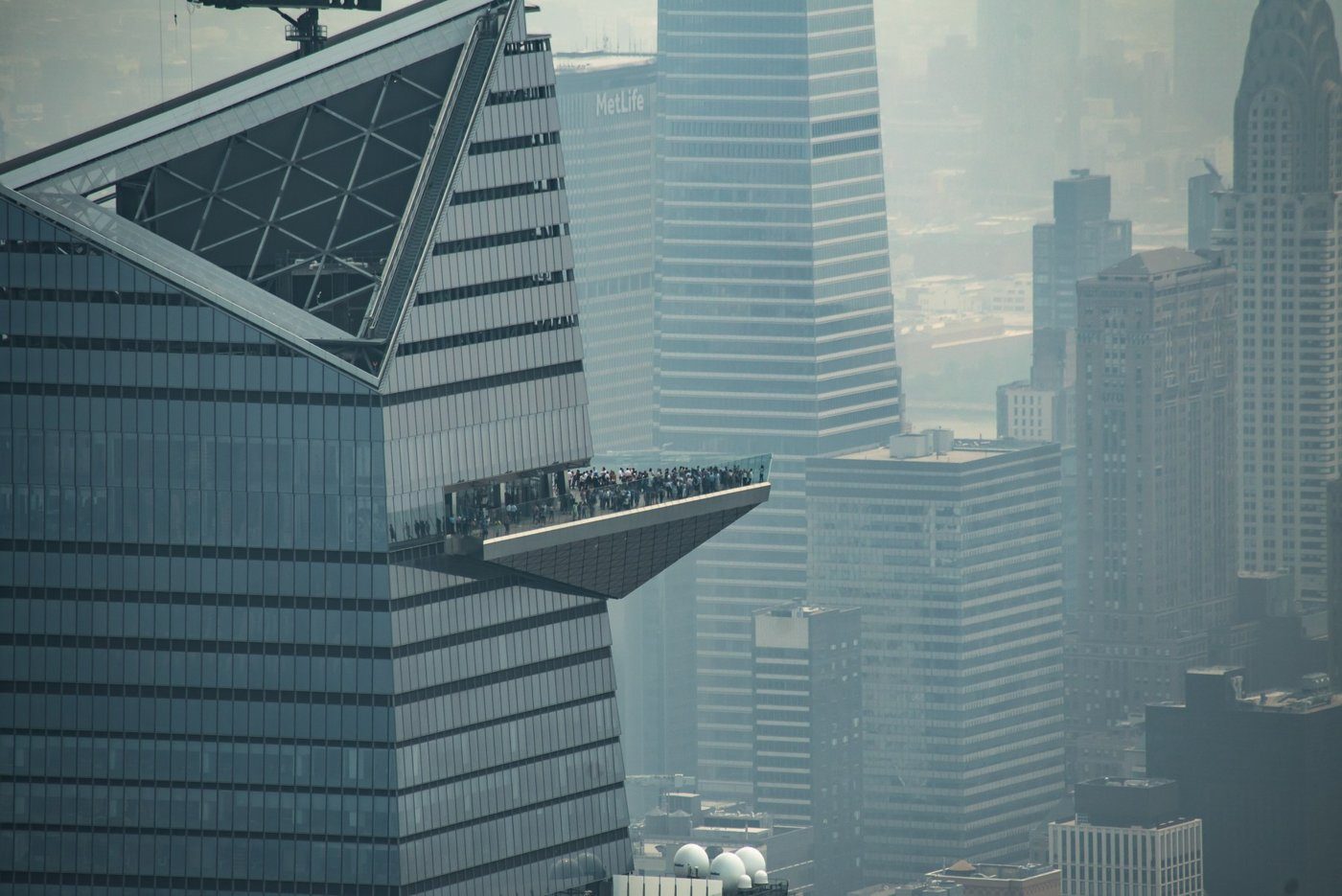 Structural glass depends on the right interlayer