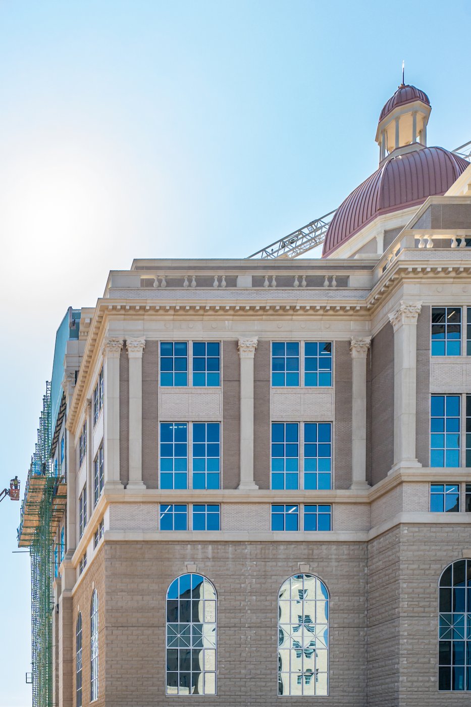 Eight storeys, and a dome built on the ground. Greer said it weighed about 57,000 pounds, with the cupola another 18,000, and went up at three in the morning when the wind dropped below five miles an hour.