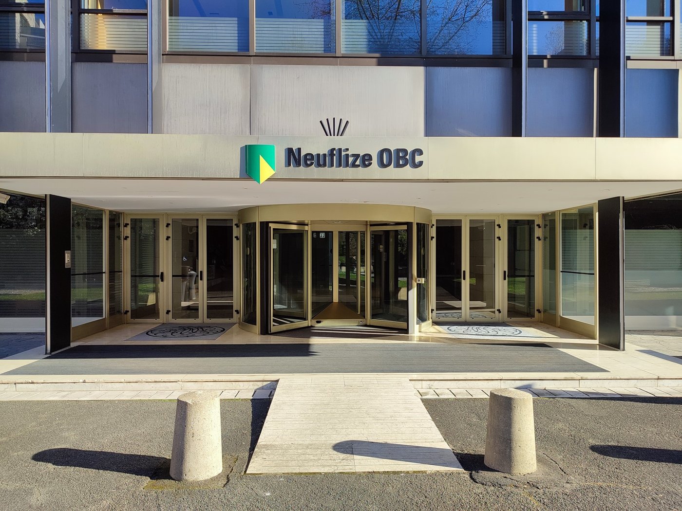 Ingresso di un edificio riqualificato