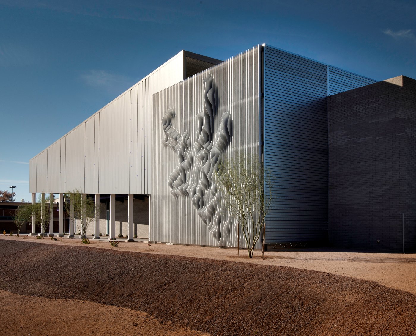 Storytelling facade