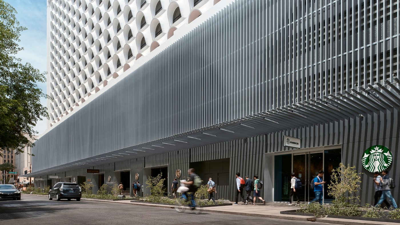 Renaissance Phoenix street edge