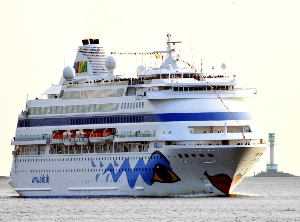 Marine application, cruise ship