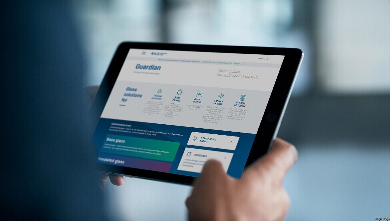 CLARIA assistant on a tablet