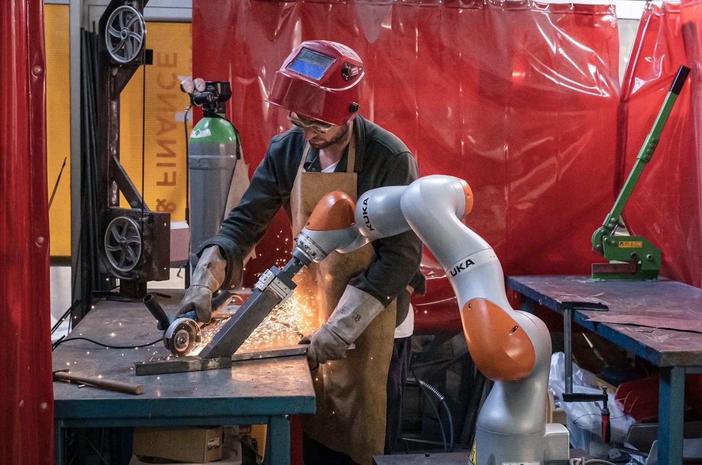 La fabricación digital utiliza material local