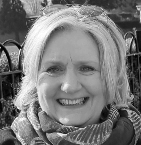 Lesley Lawson